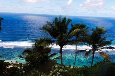 هتل Faofao Beach Fales