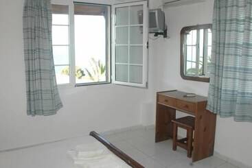 هتل Koralli Sea View