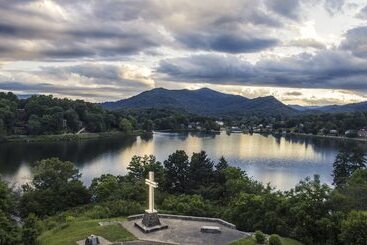 ホテル Lambuth Inn At Lake Junaluska