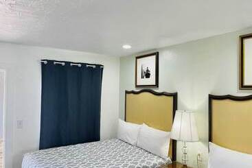 هتل Siesta Inn