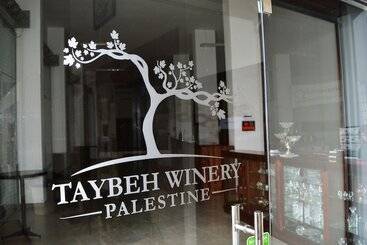 هتل Taybeh Golden