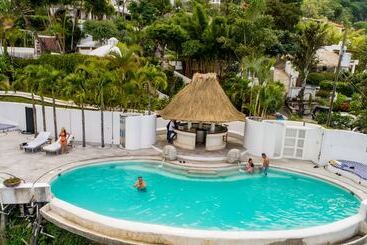 هتل Tzam Poc Resort
