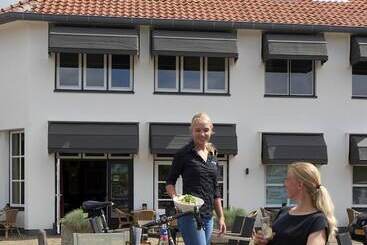 هتل Villa Groet Uit Avenhorn