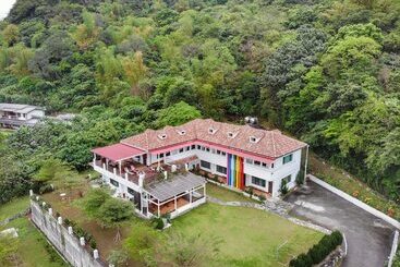 Li Wu Zuo Can B&b