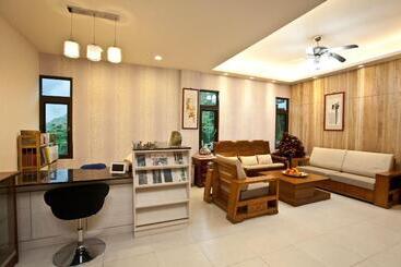 Li Wu Zuo Can B&b