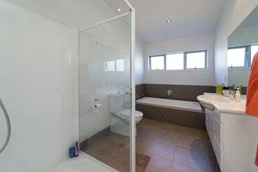 Lupin Lodge Bed And Breakfast