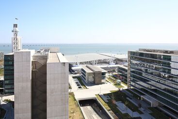 Panoramic Living