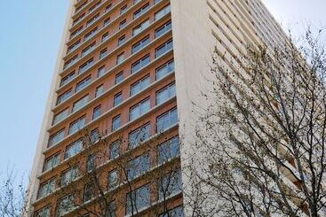 Panoramic Living