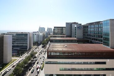 Panoramic Living