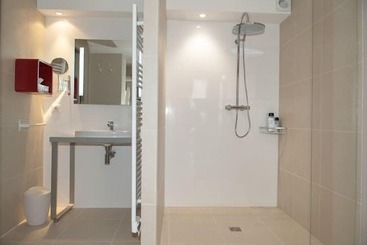 پانسیون La Villa   Bordeaux Chambres D Hôtes