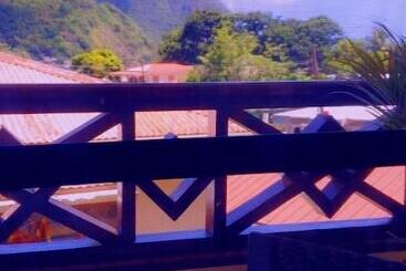 پانسیون Sea Piton View Apartment