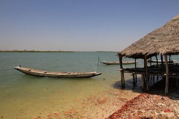 هتل Fathala Wildlife Reserve