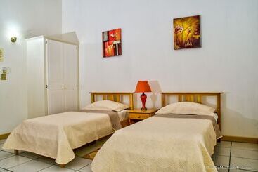 پانسیون Coco Rose Guesthouse