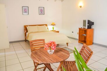 پانسیون Coco Rose Guesthouse