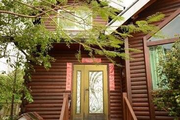 پانسیون Hsinchu Emei Canadian Woodhouse Homestay