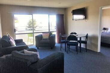 Phoenix Motels