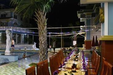 Queen Hotel Thanh Hoa