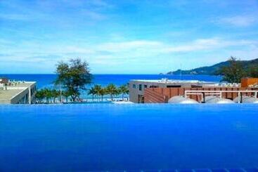 هتل 7q Patong