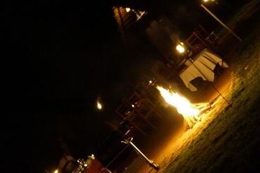 酒店 Athgira River Camping   Udawalawe