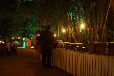 酒店 Athgira River Camping   Udawalawe