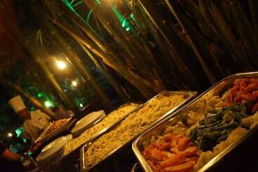 酒店 Athgira River Camping   Udawalawe