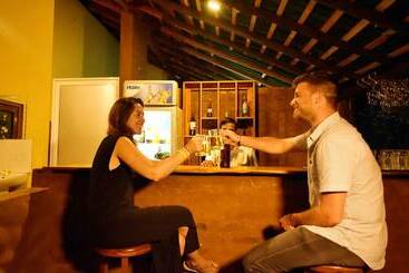 酒店 Athgira River Camping   Udawalawe