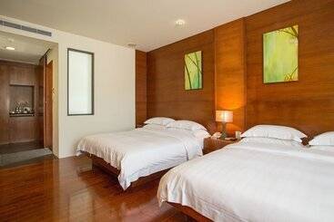 هتل Einhan Resort