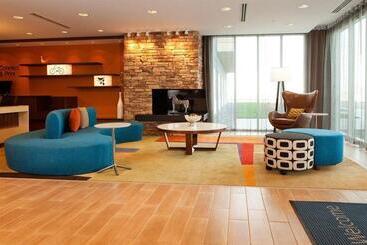 هتل Fairfield Inn & Suites By Marriott Lethbridge