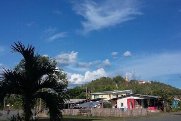 هتل Him Doi House