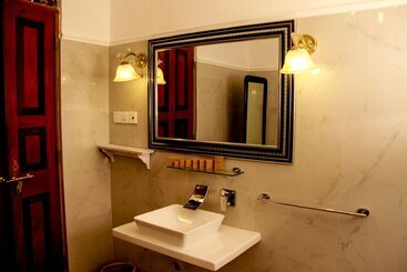 هتل Manor House, Kandy, Lka