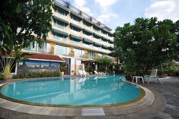 هتل New Siam Riverside