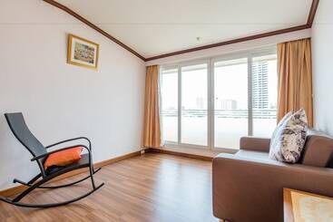 هتل New Siam Riverside