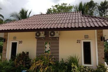 هتل Palm Sweet Resort
