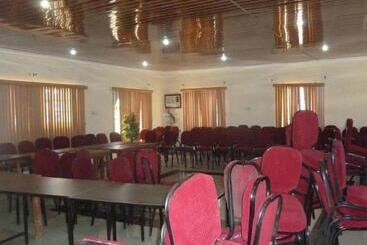 هتل Room In Lodge   Definite Destiny