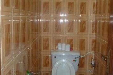 هتل Room In Lodge   Definite Destiny