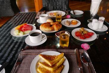 هتل Royal Nadi Resort