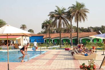 هتل Sand Beach