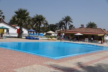 هتل Sand Beach