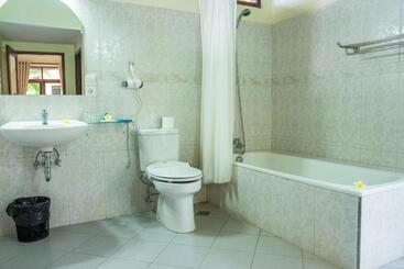 هتل Taman Surgawi Resort & Spa