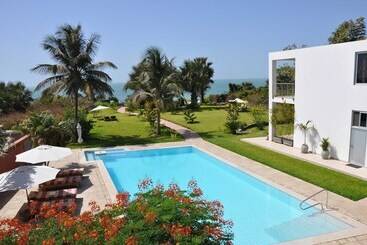 Leo S Beach Hotel & Restaurant   Adults Only