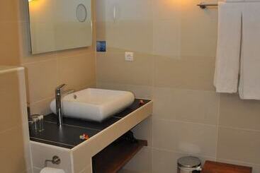Leo S Beach Hotel & Restaurant   Adults Only
