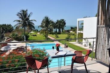 Leo S Beach Hotel & Restaurant   Adults Only