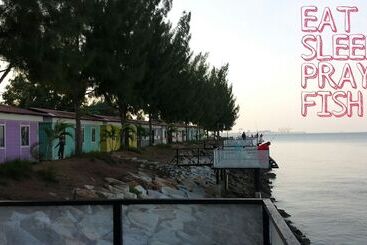 Rockbund Fishing Chalet