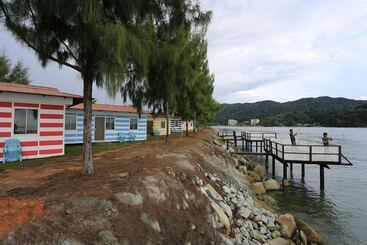 Rockbund Fishing Chalet