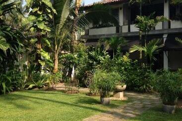 If Villa - Unawatuna