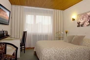 هتل Auberge Du Parc
