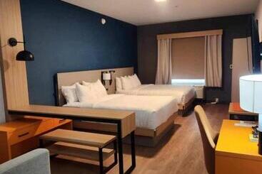 هتل Comfort Suites Cheyenne