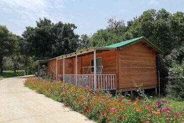 هتل Jambo Mara Safari Lodge