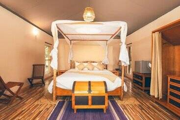 هتل Mara Kimana Camp
