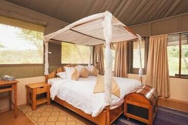 هتل Mara Kimana Camp
